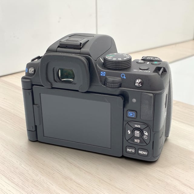 PENTAX K-70 ボディ "ブラック"