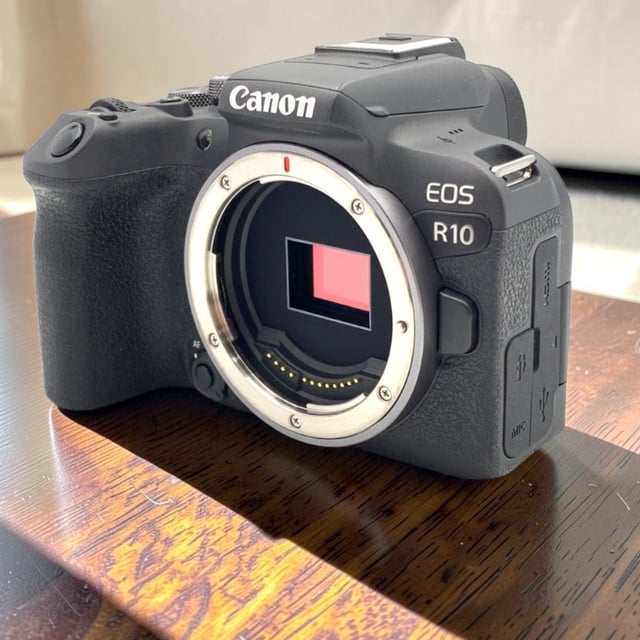 EOS R10 ボディ