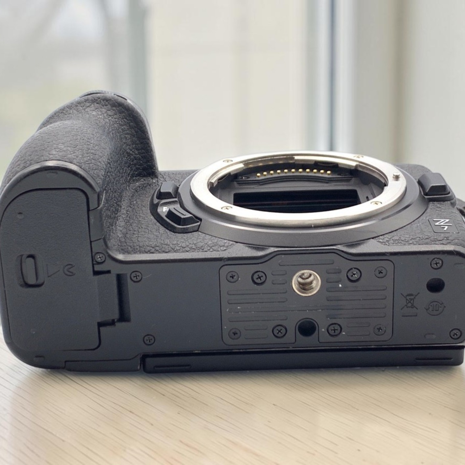 ニコン Z7 ボディの中古 (良品)・¥137,750 by colmo | みんなのカメラ