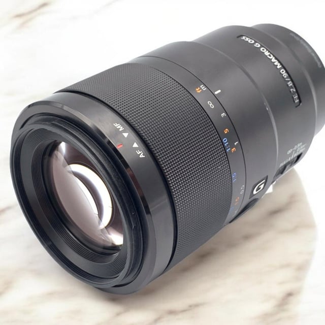 FE 90mm F2.8 Macro G OSS SEL90M28G