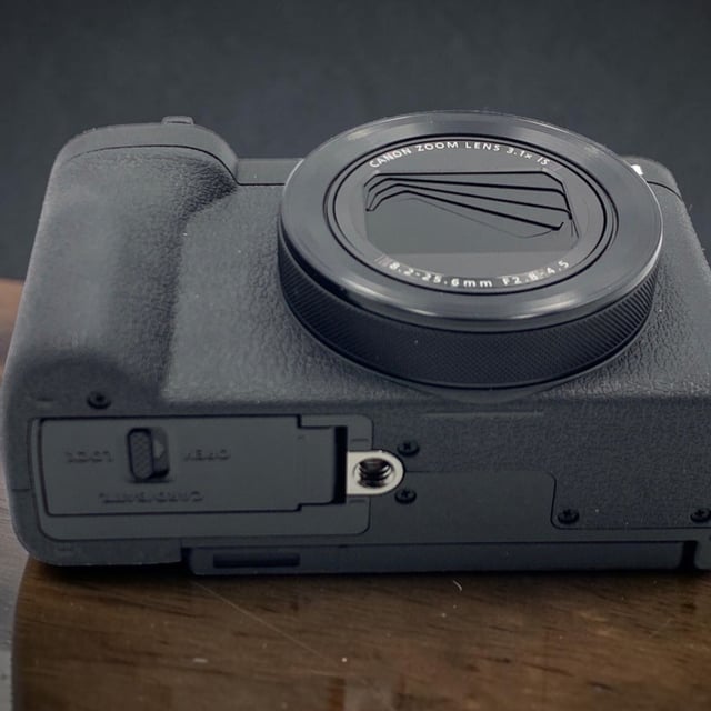 PowerShot V1