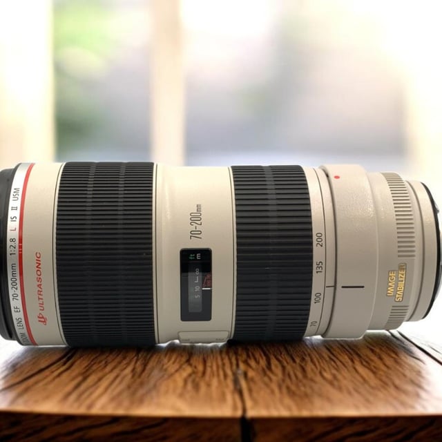 EF 70-200mm F2.8L IS II USM