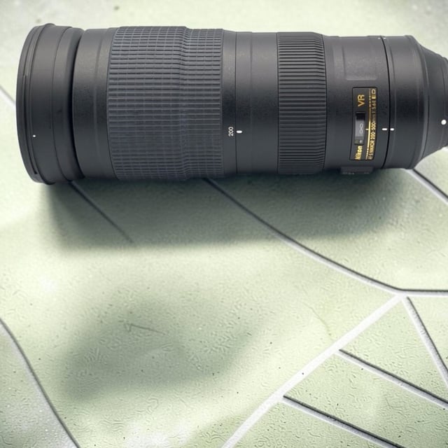 AF-S NIKKOR 200-500mm f/5.6E ED VR