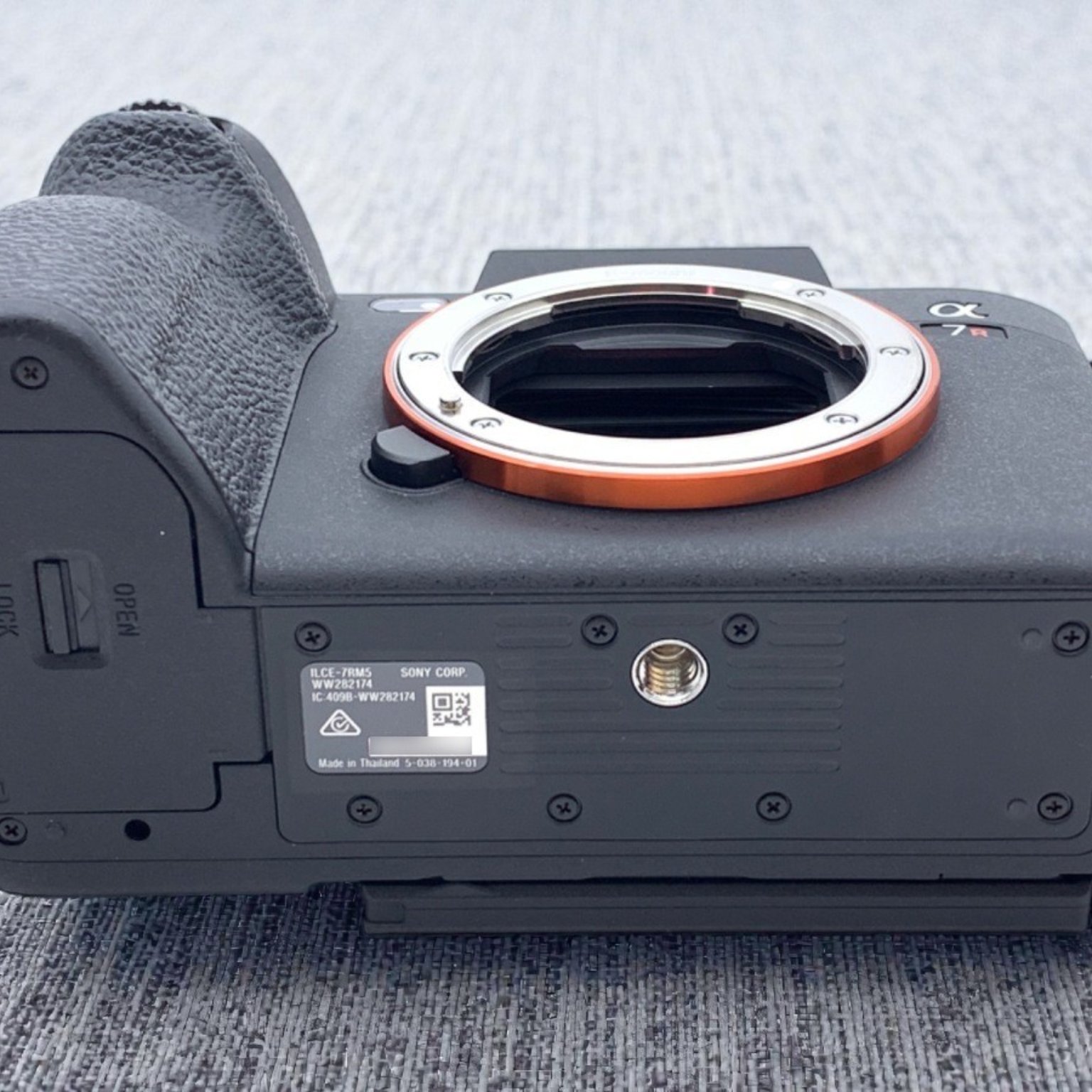 α7R V ILCE-7RM5 ボディ α7R V ILCE-7RM5 ボディの製品画像 - 価格.com