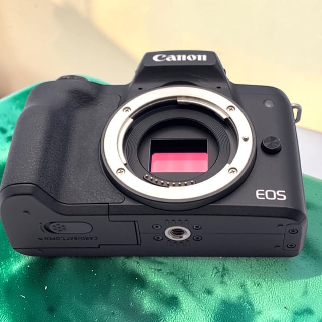 EOS Kiss M ボディ "ブラック"