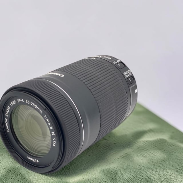 EF-S55-250mm F4-5.6 IS STM