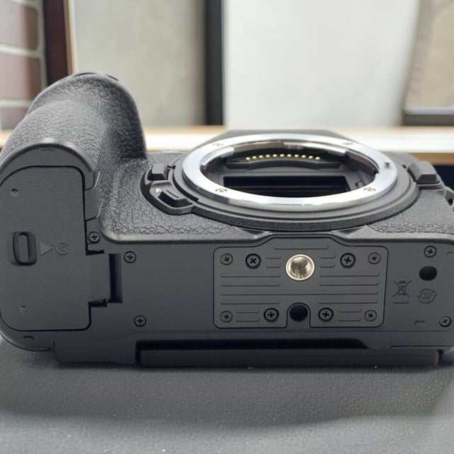 Z5II ボディ