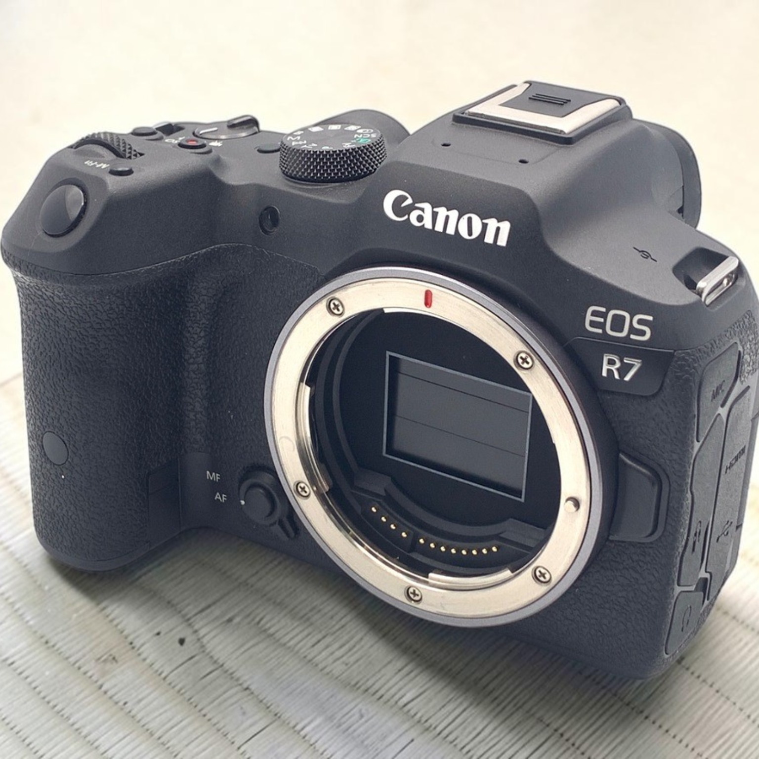Canon EOS R7 ボディの新品/中古の在庫一覧 | みんなのカメラ