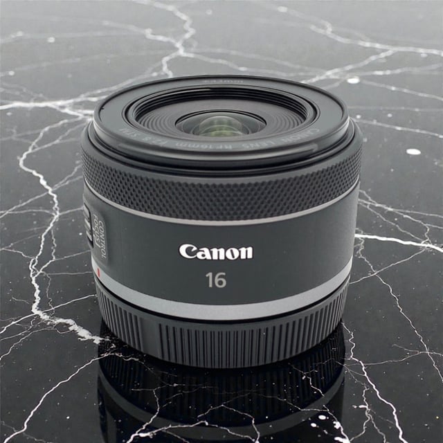 RF 16mm F2.8 STM