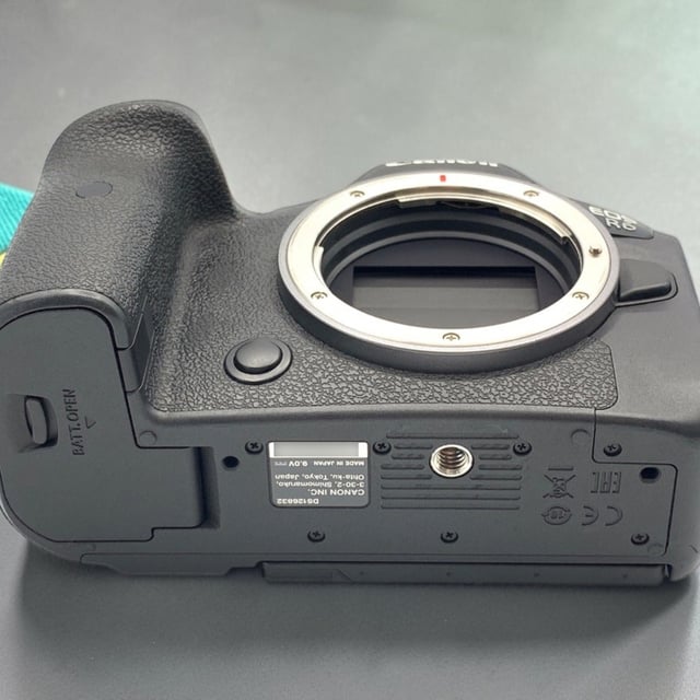 EOS R6 ボディ