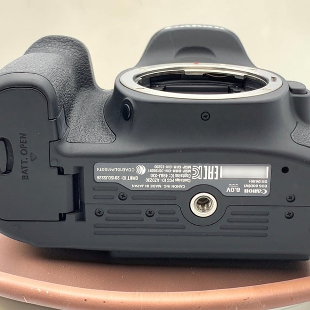 EOS 80D ボディ
