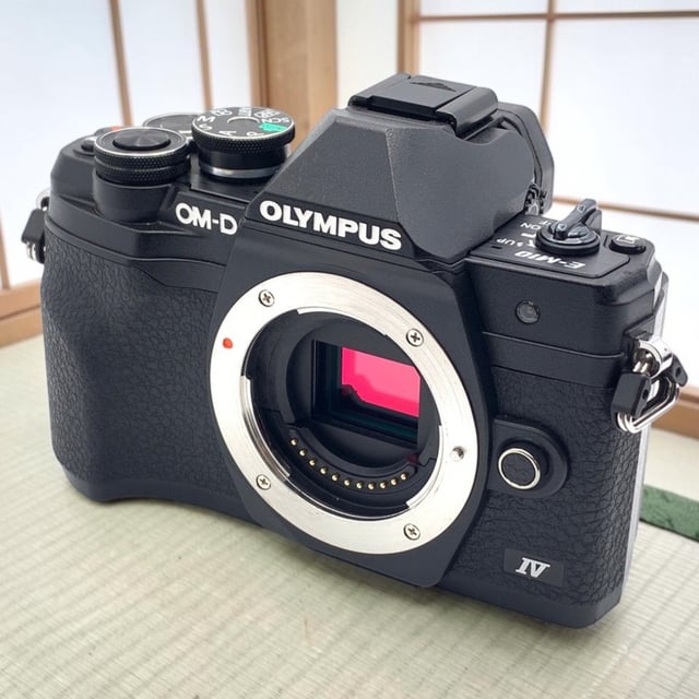 OM-D E-M10 Mark IV ボディ "ブラック"