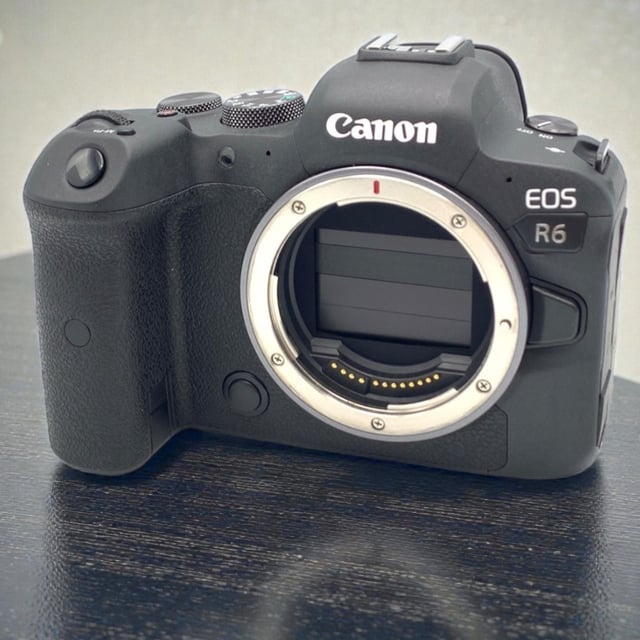 EOS R6 ボディ
