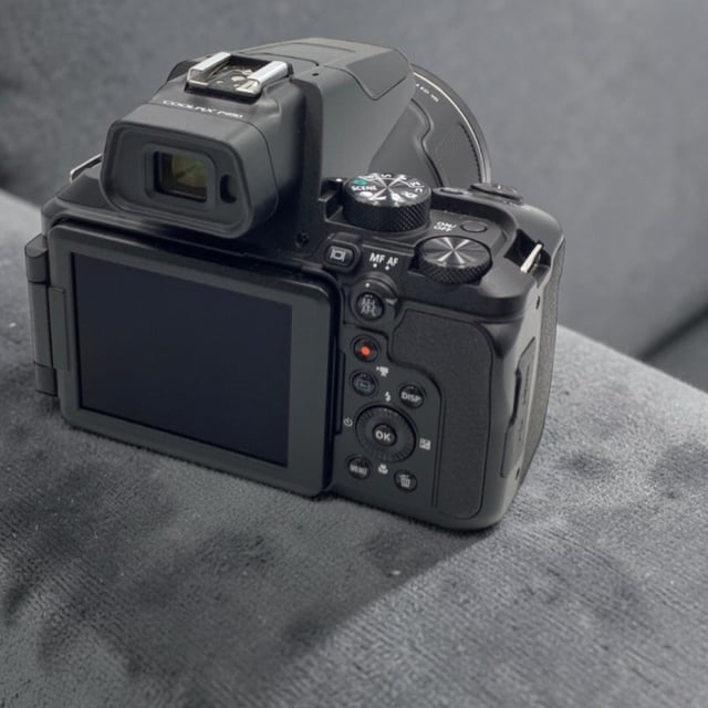 COOLPIX P950