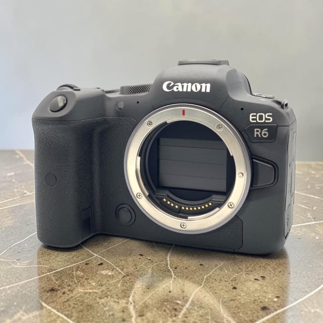 EOS R6 ボディ