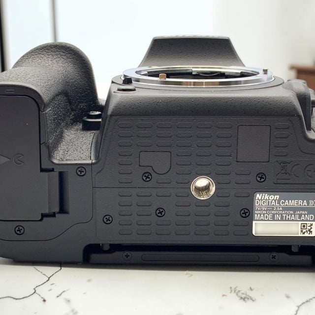 D7500 ボディ
