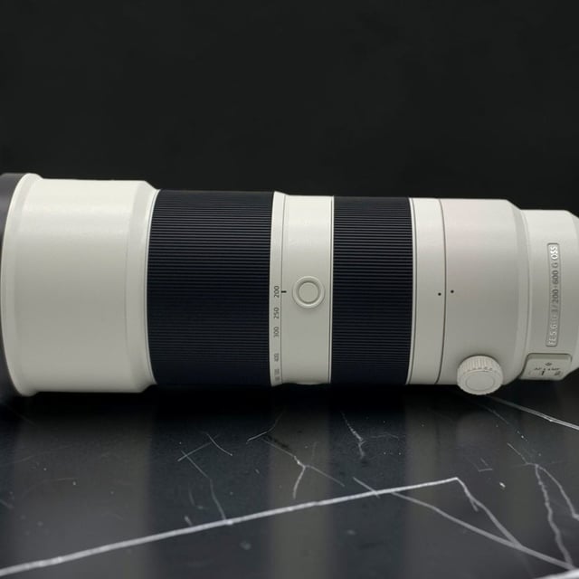 FE 200-600mm F5.6-6.3 G OSS SEL200600G