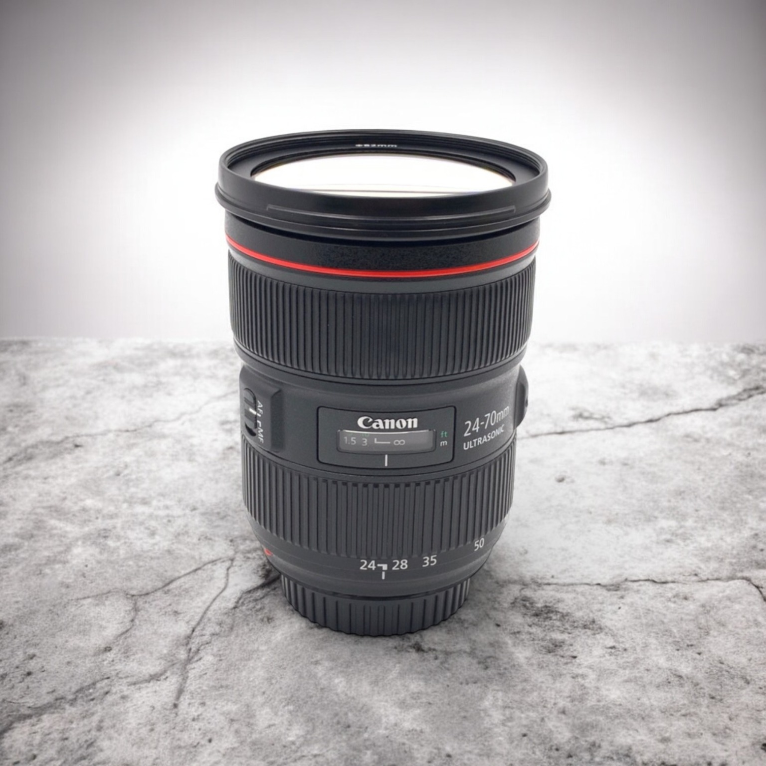 EF 24-70mm F2.8L II USMの中古レンズを買うならみんなのカメラ b4Rv