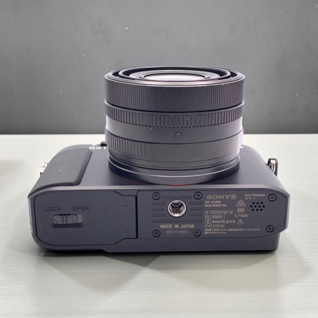 サイバーショット RX1R III(DSC-RX1RM3)