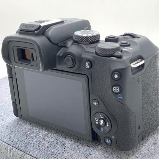 EOS R10 ボディ