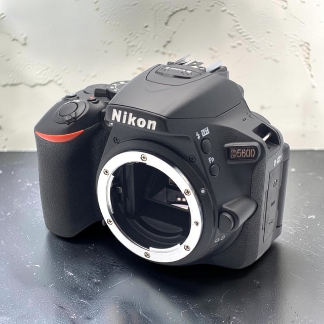 D5600 ボディ