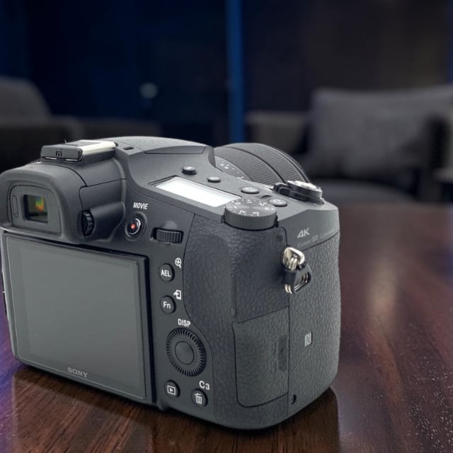 サイバーショット RX10 IV(DSC-RX10M4)