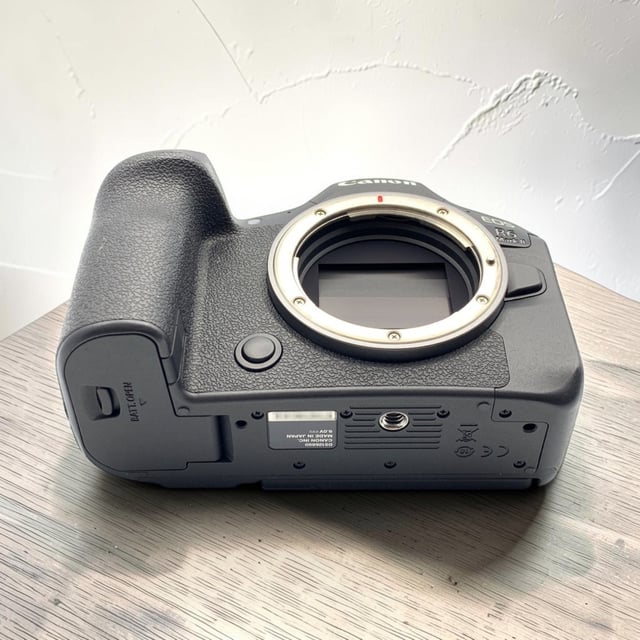 EOS R6 Mark II ボディ