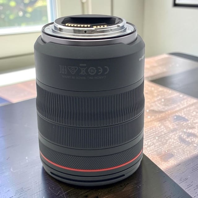 RF 24-105mm F4 L IS USM