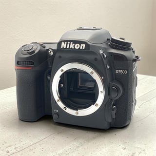 中古商品画像
