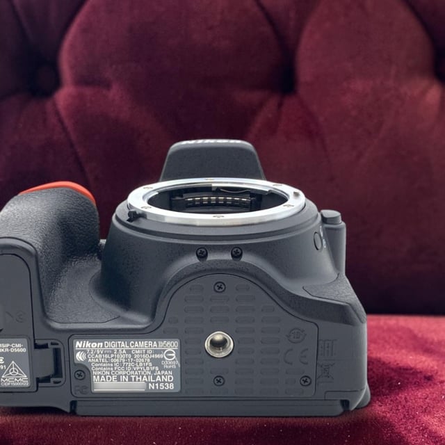 D5600 ボディ