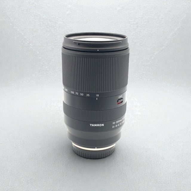 18-300mm F/3.5-6.3 Di III-A VC VXD