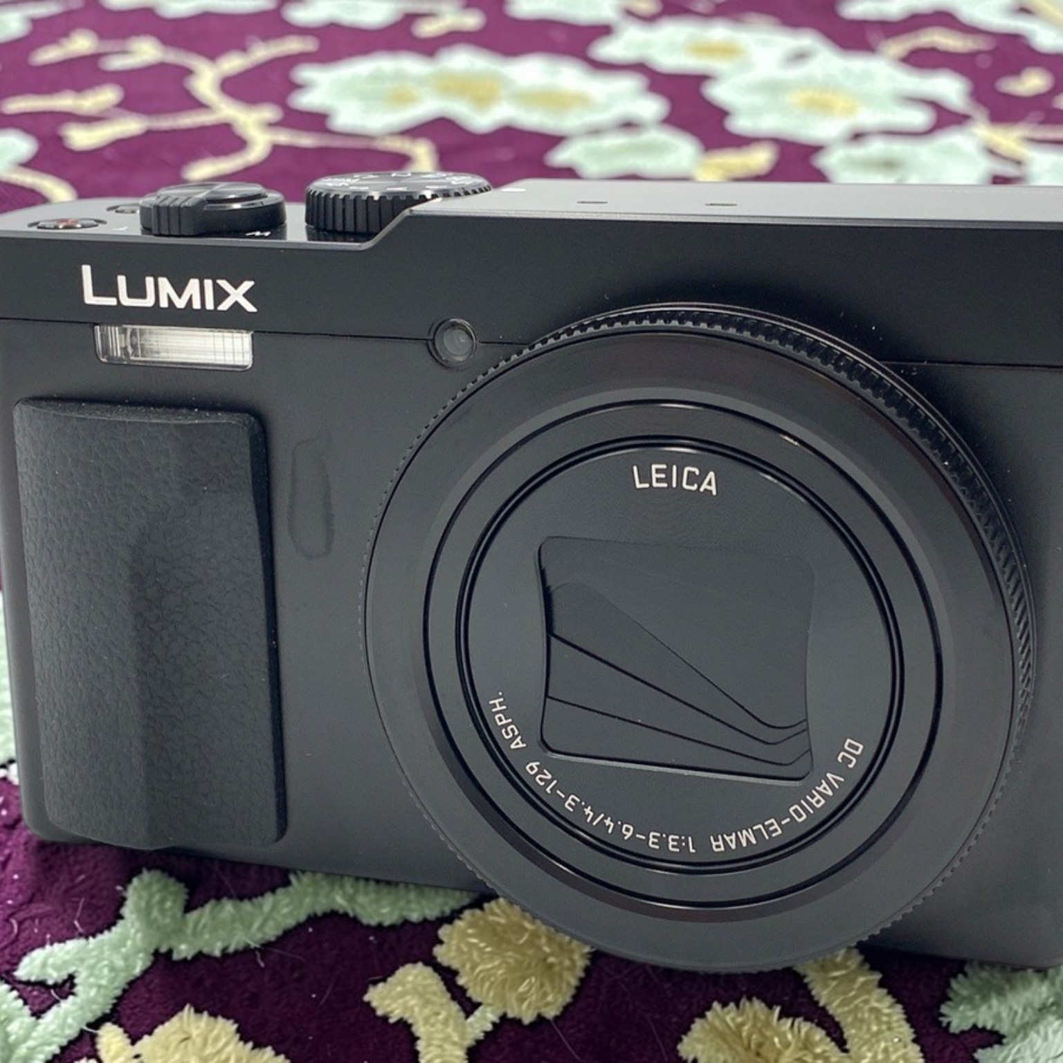 パナソニック LUMIX FH7(DMC-FH7) 