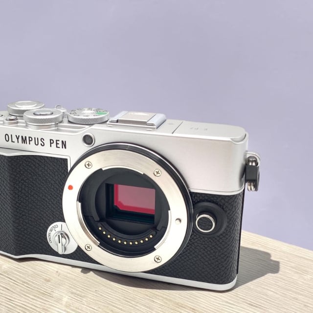 OLYMPUS PEN E-P7 ボディ