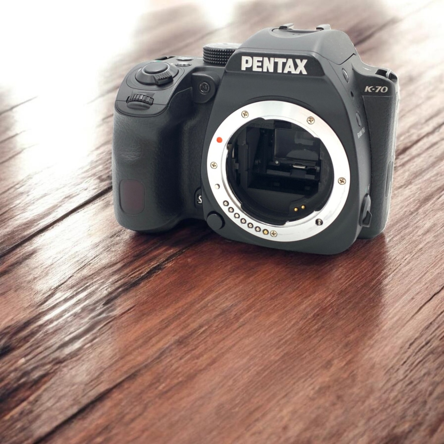 PENTAX K-70 ボディ ブラック M111 PENTAX K-70 ボディ 中古価格比較