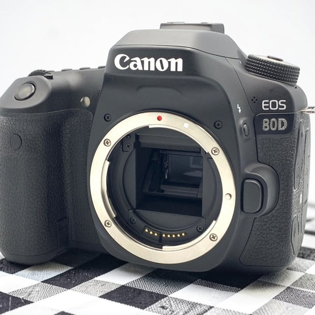 EOS 80D ボディ