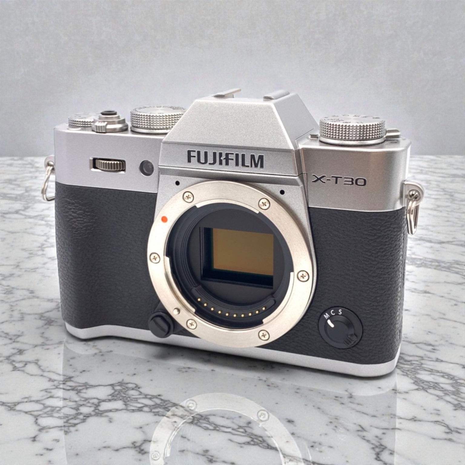 富士フイルム X-T30 ボディ 