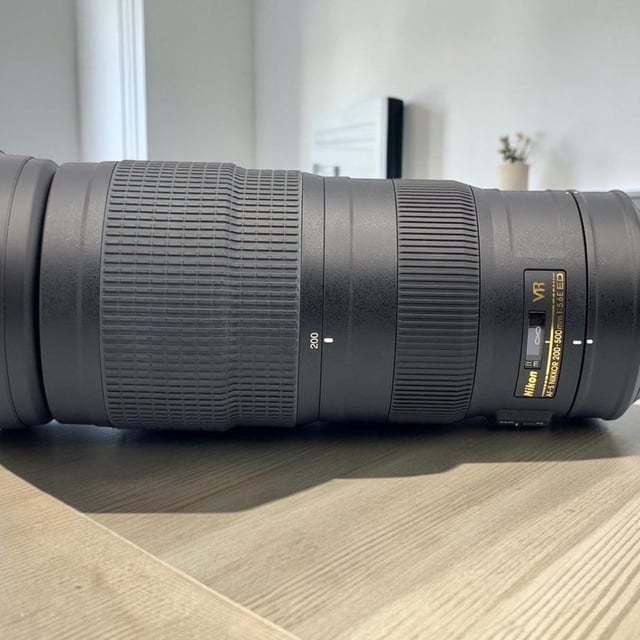 AF-S NIKKOR 200-500mm f/5.6E ED VR