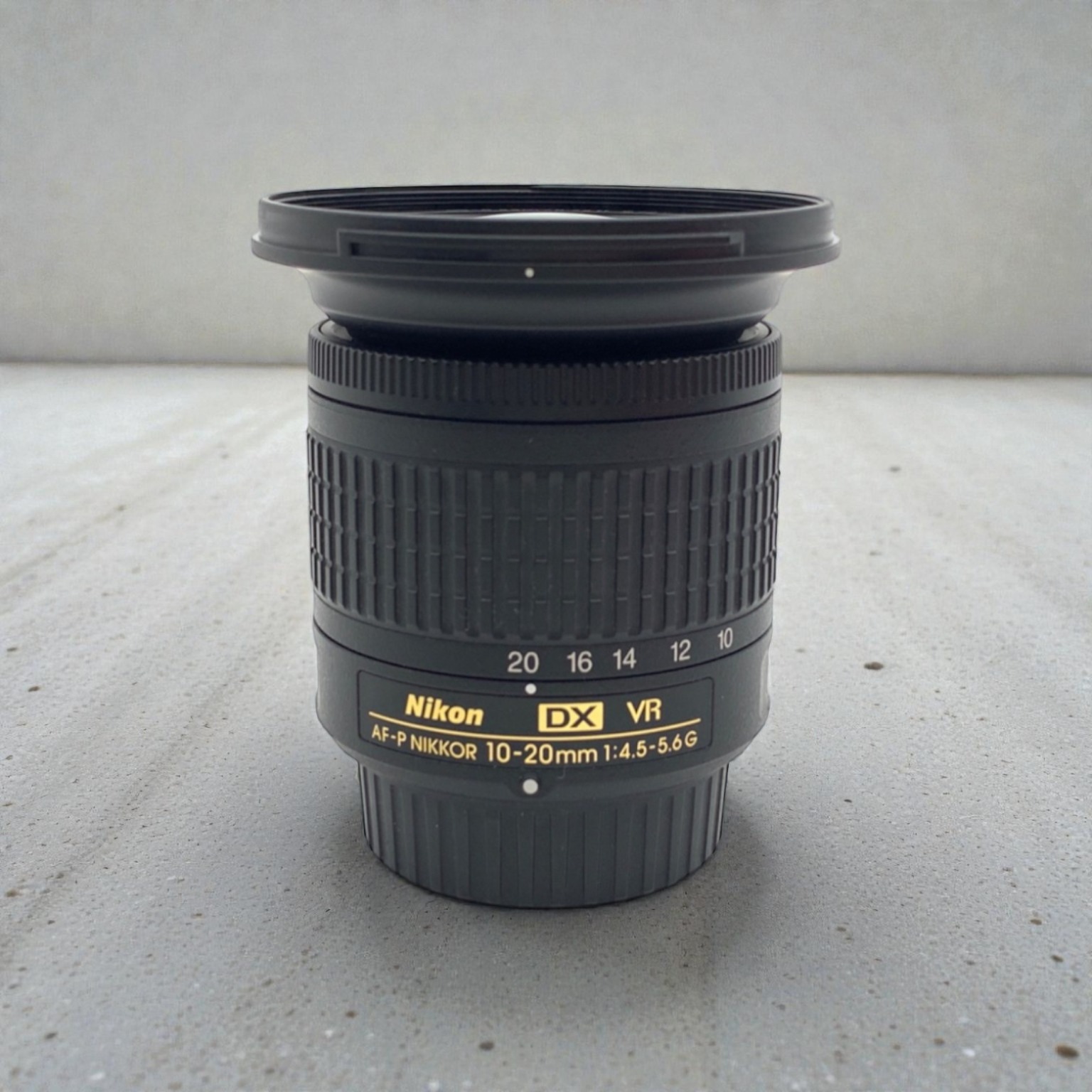 AF-P DX NIKKOR 10-20mmf/4.5-5.6GVR 保証残有り カメラレンズ AF-P DX NIKKOR 10-20mm f/4.5-5.6G VR APS-C用 NIKKOR