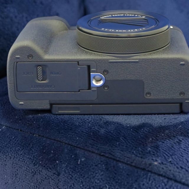 PowerShot V1