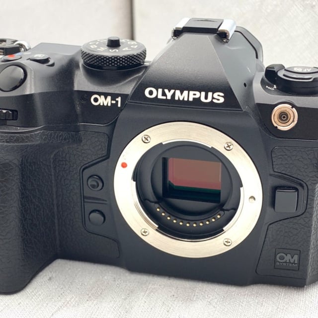 OM-1 ボディ