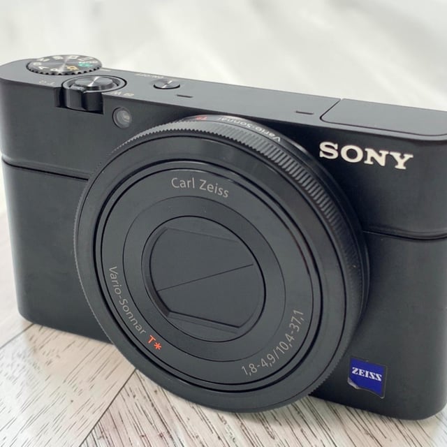 サイバーショット RX100(DSC-RX100)