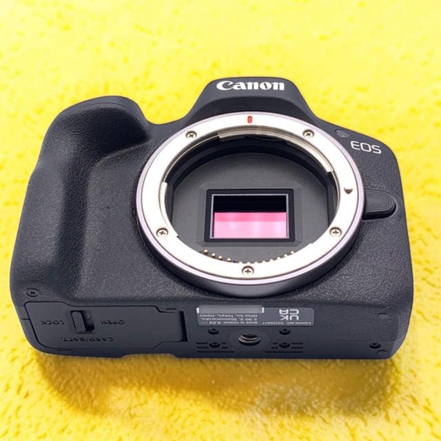 EOS R50 ボディ "ブラック"