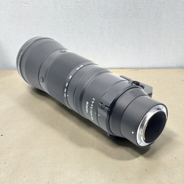 NIKKOR Z 180-600mm f/5.6-6.3 VR