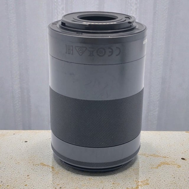 EF-M55-200mm F4.5-6.3 IS STM