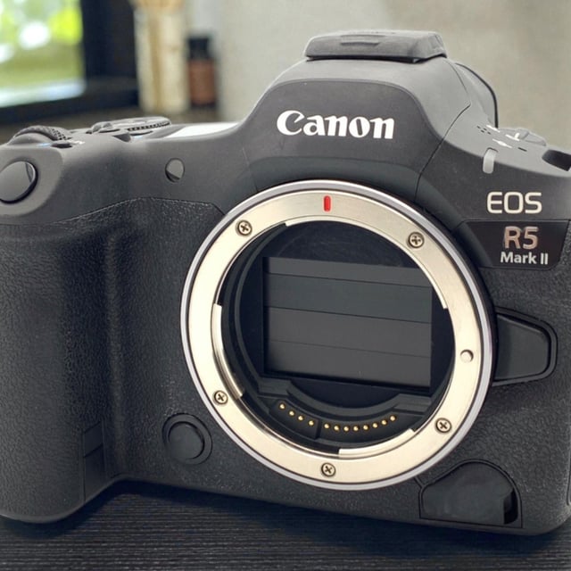EOS R5 Mark II ボディ