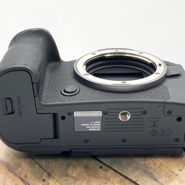 EOS R6 Mark II ボディ