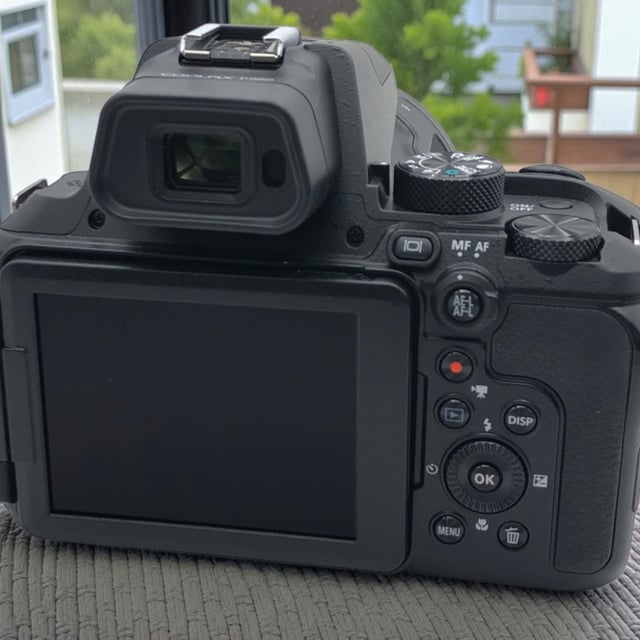 COOLPIX P950