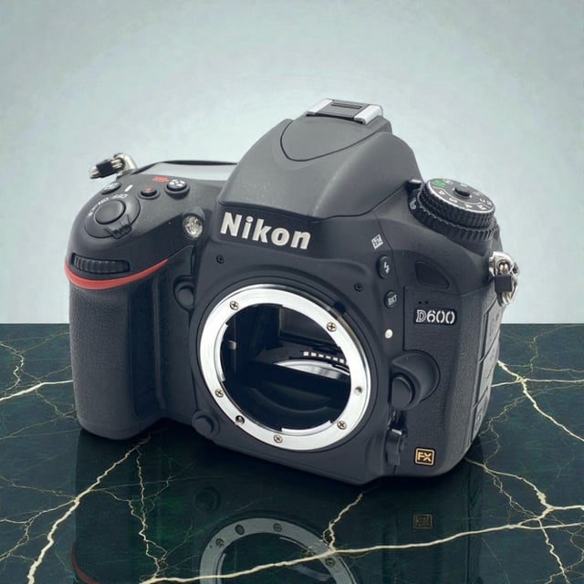 D600 ボディ