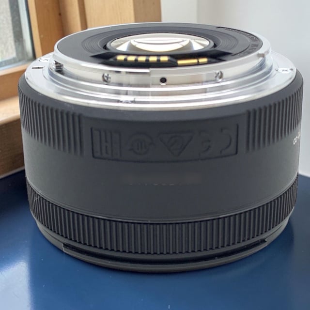 EF 50mm F1.8 STM