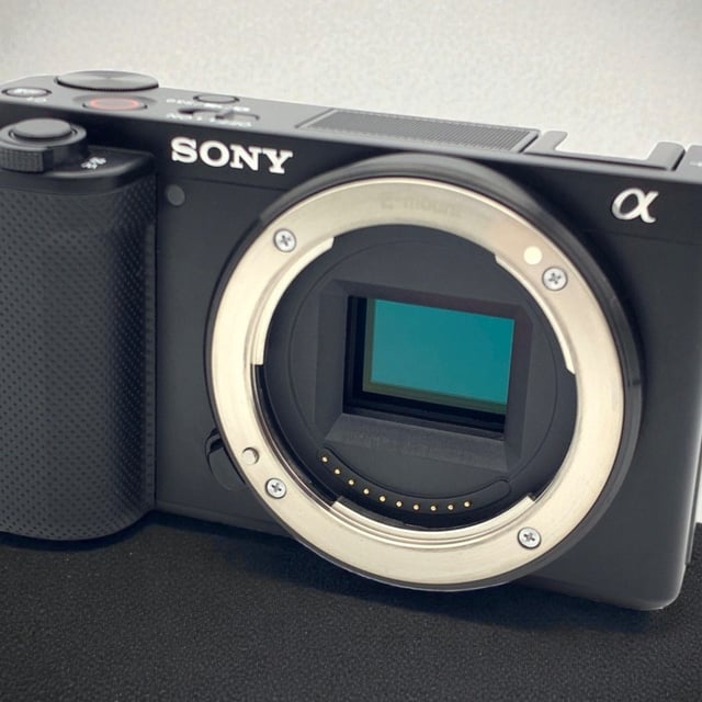 VLOGCAM ZV-E10 ボディ "ブラック"